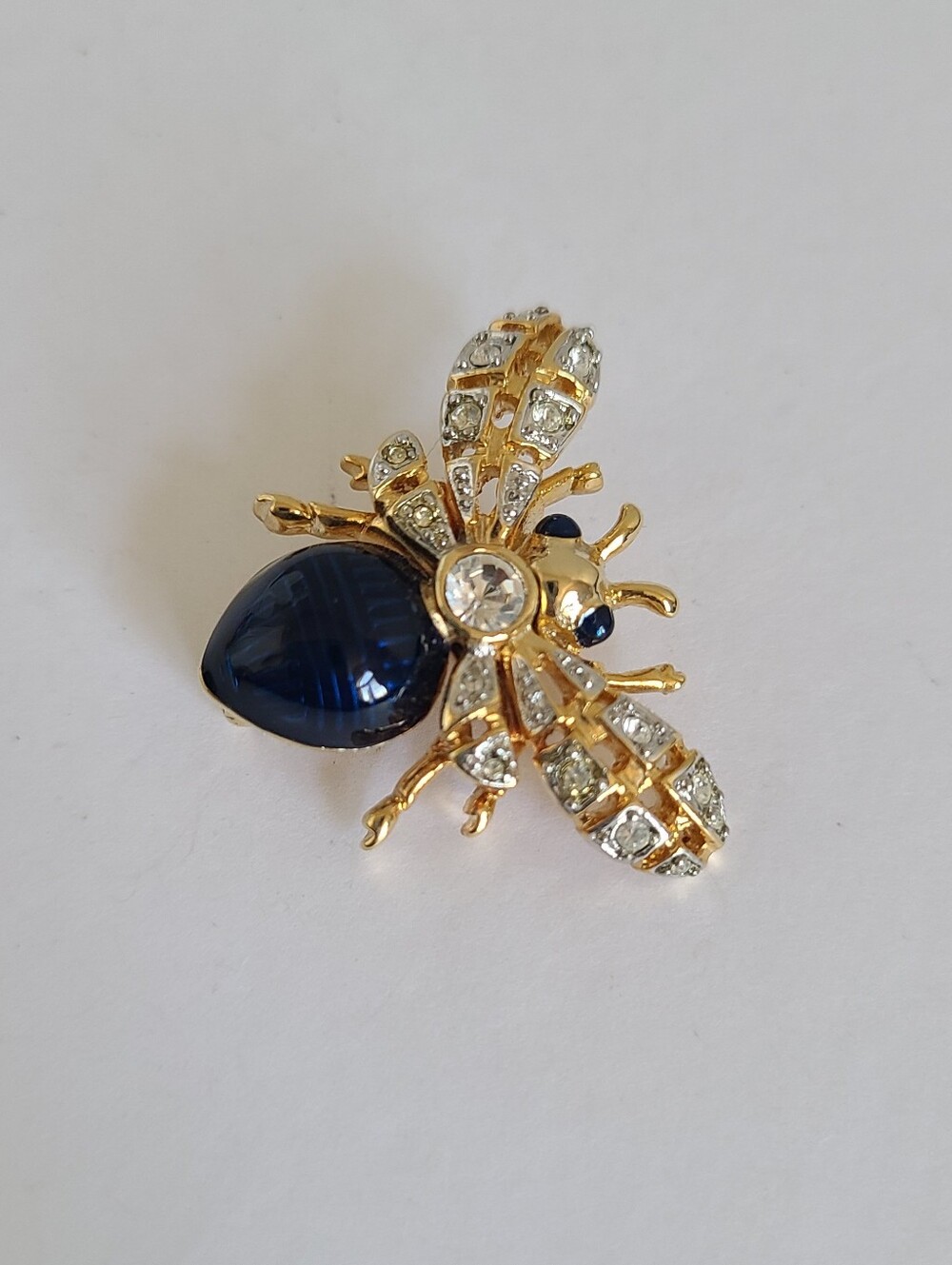 Vintage 18K Gold Plated Blue Enamel Crystal Rhinestone Bee Insect Brooch Pin